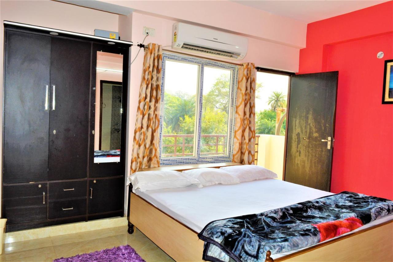 Pretty Garden View Apartment 3Bhk Furnished Flat Near Kashi Vishwanath Temple Varanasi Luaran gambar